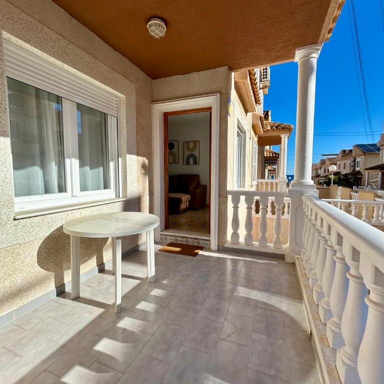 Casa familiar - Three-Bedroom House - 8