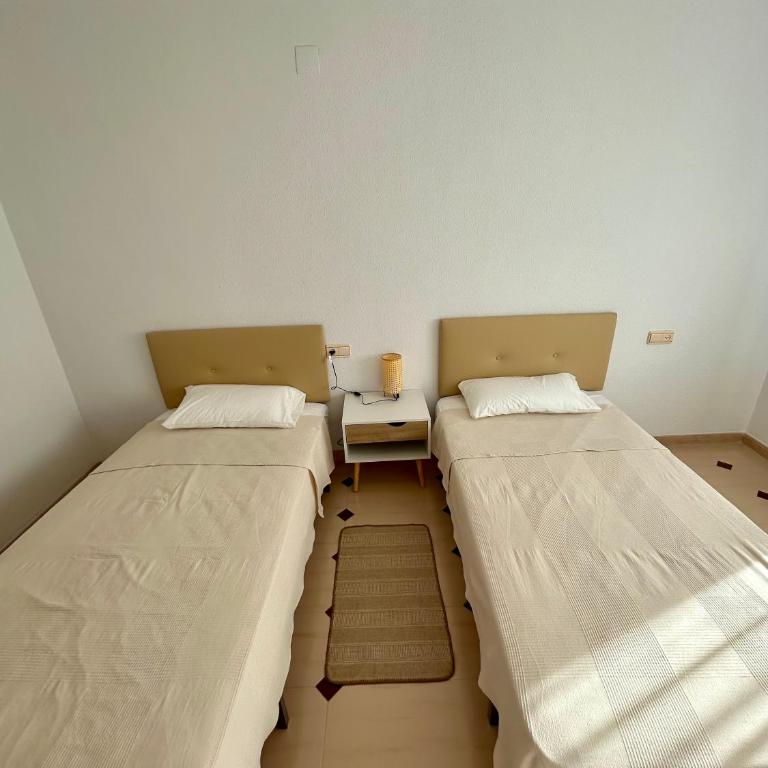 Casa familiar - Three-Bedroom House - 21