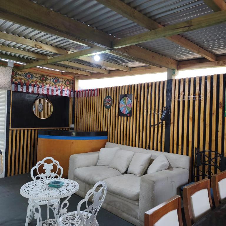 Yali paraiso - Three-Bedroom House - 13