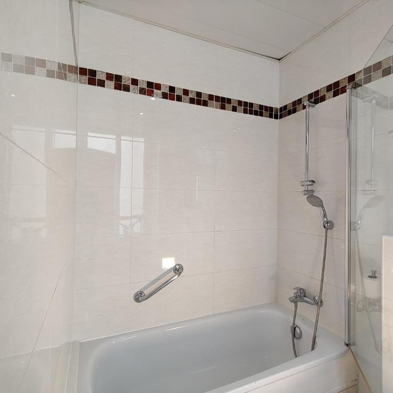 Hotel Havane Opera - Chambre Quadruple - 16