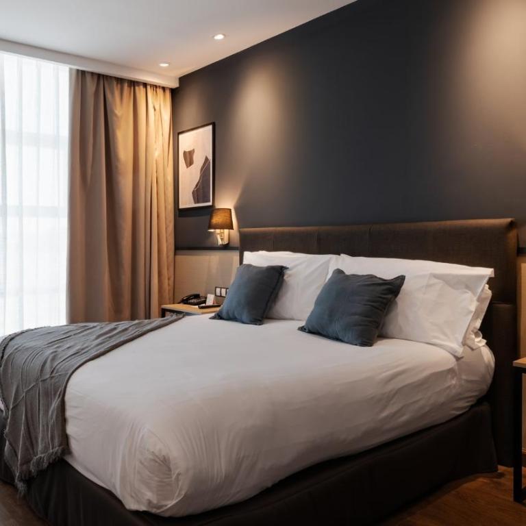 Hotel Crowne Plaza Madrid Airport - Standardzimmer - 11