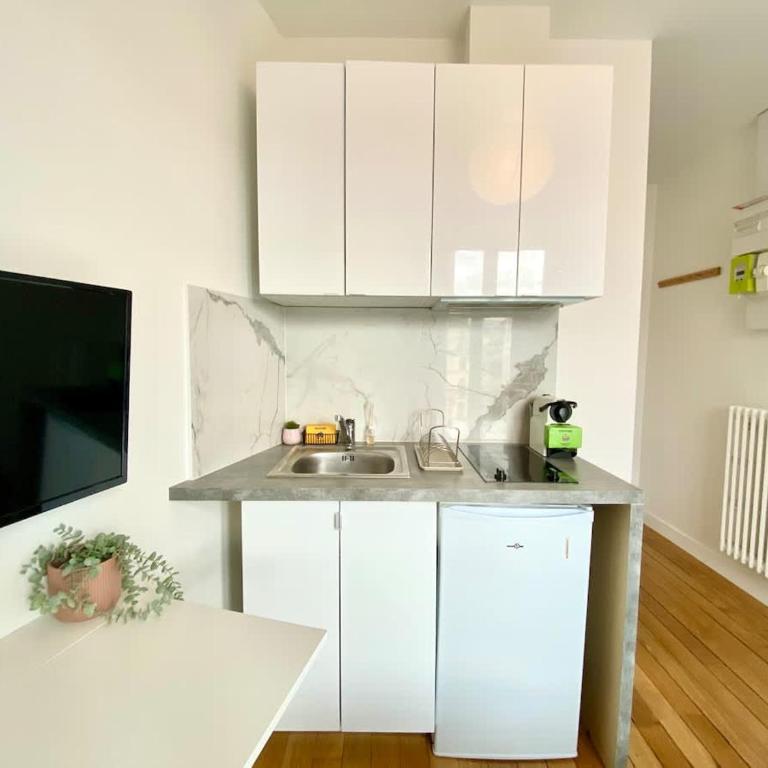 345 Suite Montand - Cosy Apartment Paris Center - Studio - 2
