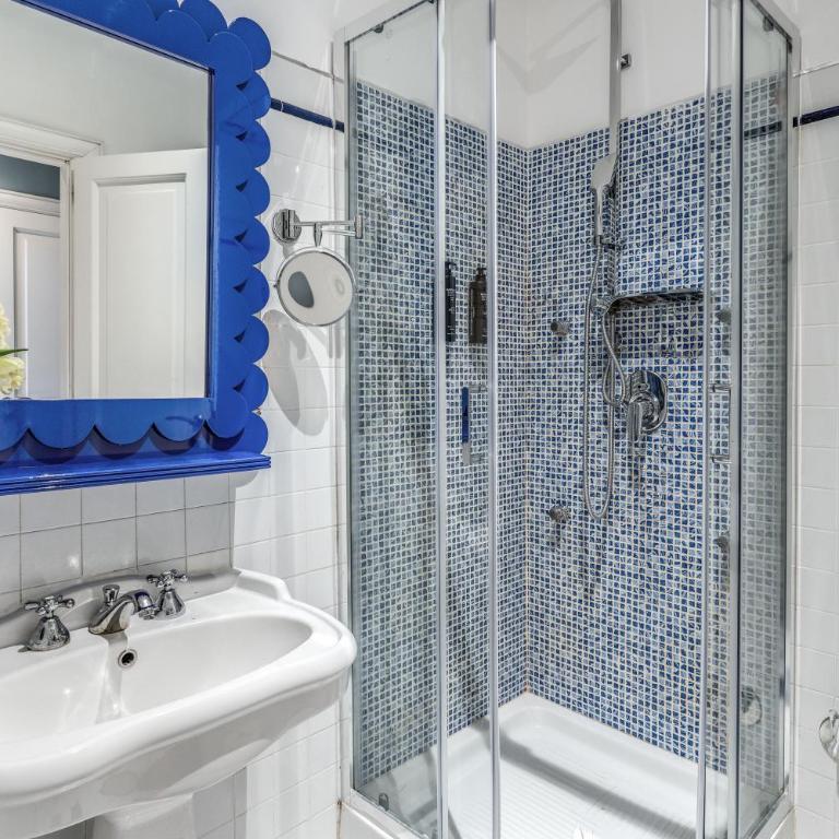 Townhouse Condotti 29 - Camera Matrimoniale Standard - 16