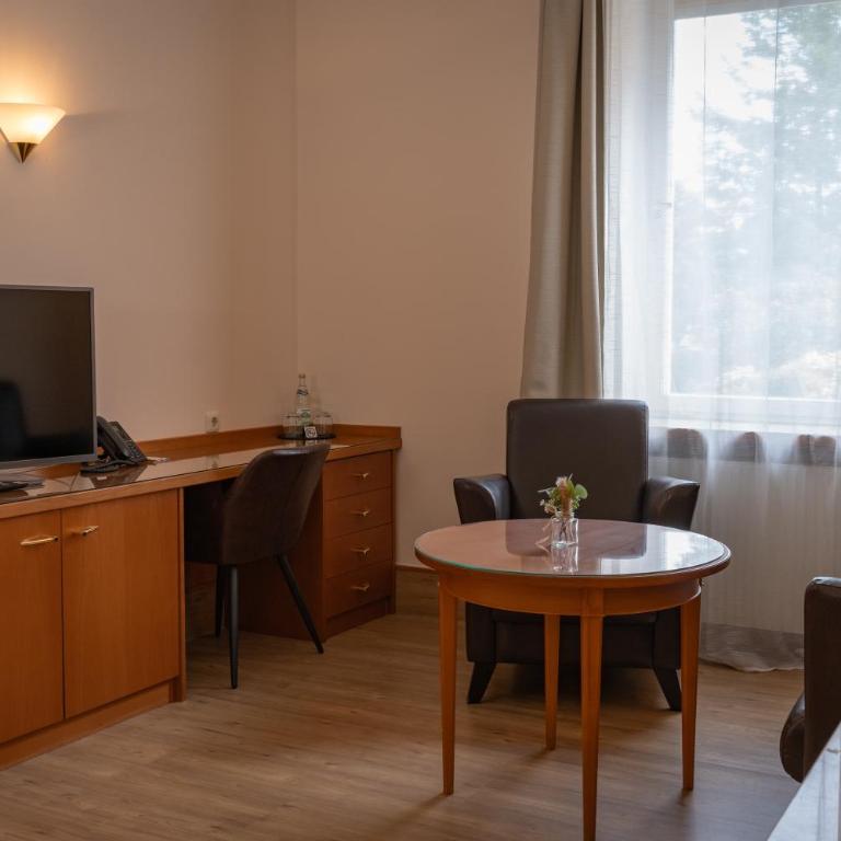 Alpenstadthotels - Doppelzimmer Comfort Annex Villa Erika - 7