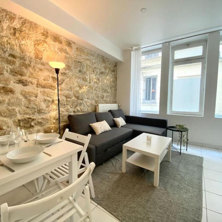 Suite 100 Belmondo Cosy Apartment Paris Center - Appartement - 15