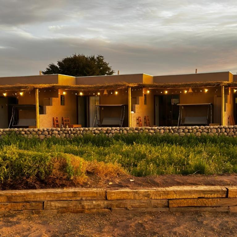 Tiunur Lodge - Triple Room with Private Bathroom - 50