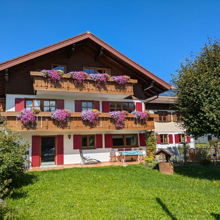 Gästehaus Krumbacher - Apartment mit Balkon - 1