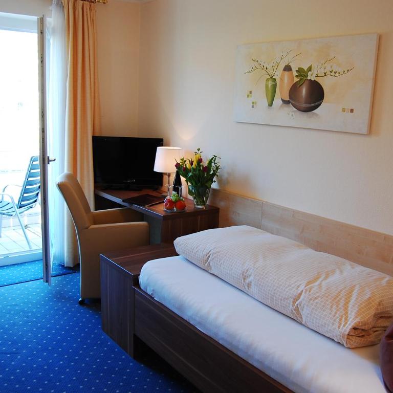 Hotel Marienhof - Einzelzimmer mit Balkon - 4