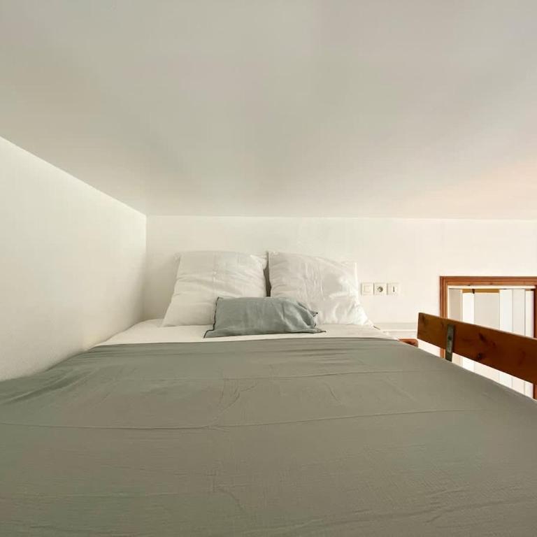 New 137 Suite Yves - Cosy Apartment Paris Center - Studio - 2
