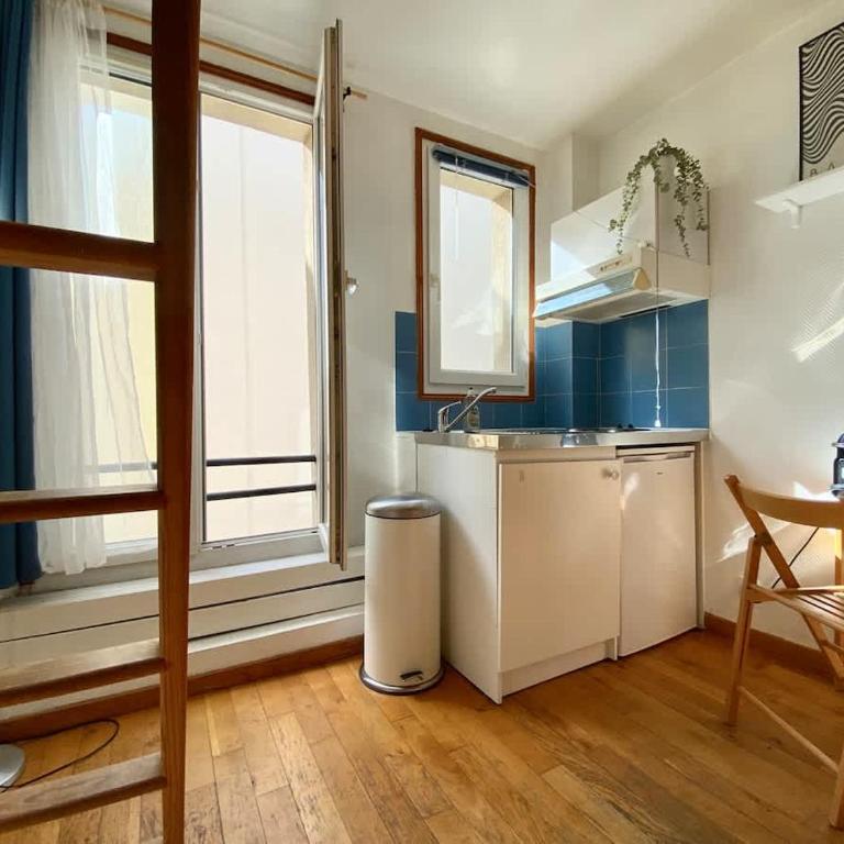 New 137 Suite Yves - Cosy Apartment Paris Center - Studio - 3