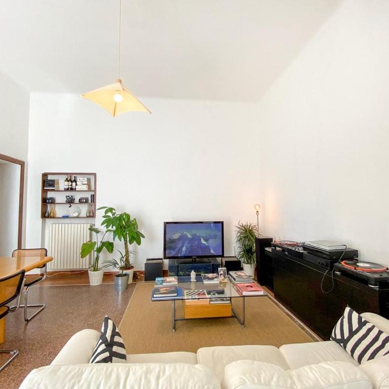 MARZIA'S TERRACE - historic river apartment - Appartamento con 2 Camere da Letto - 1