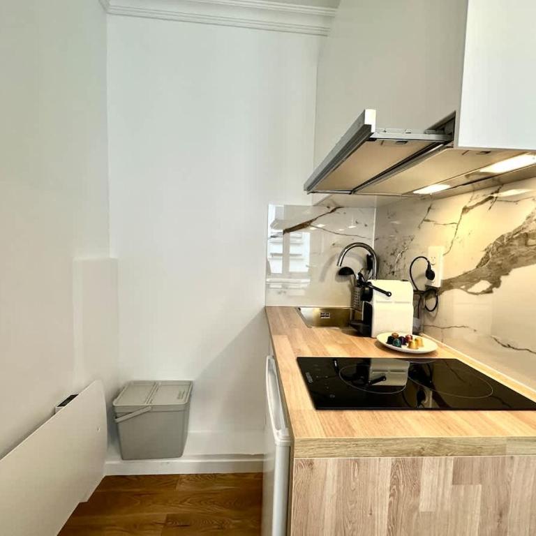 New 141 Suite Marie - Cosy Apartment Paris Center - Studio - 8