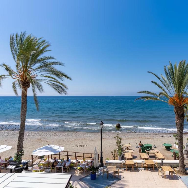Lovely beachfront apartment Puerto Banus Marbella - Apartamento - 22