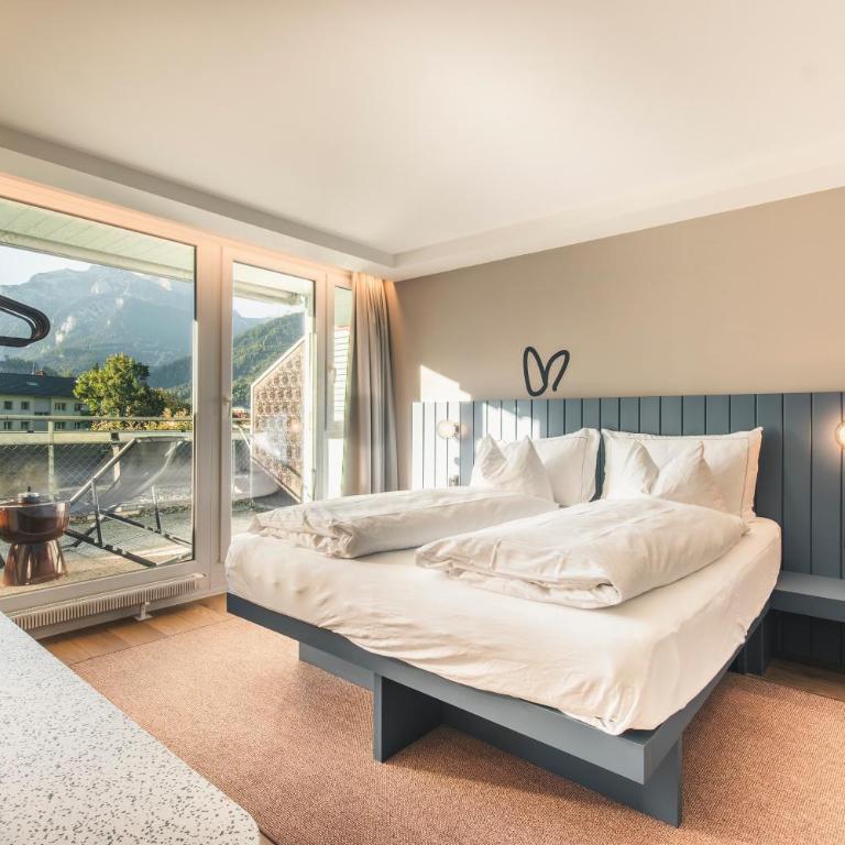 HOP Apartments & Suites - Luxe Apartment (Room 150) - 9