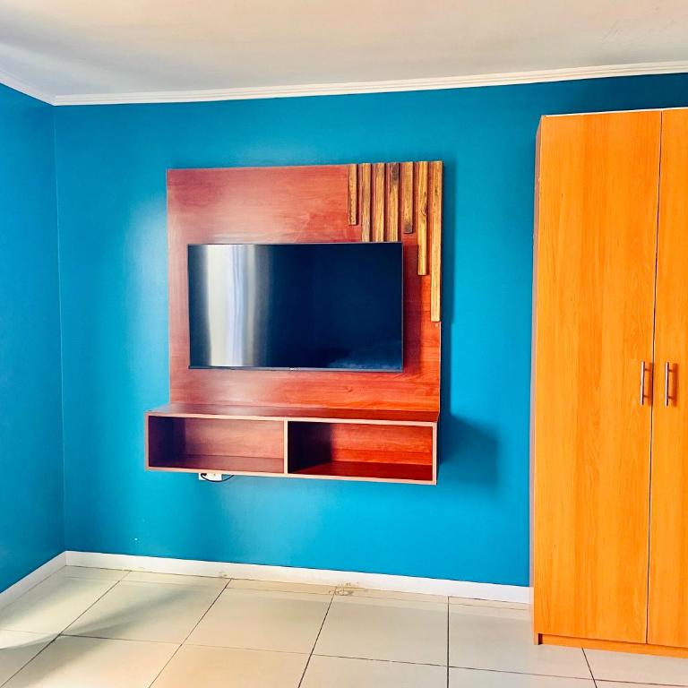 Hotel Khantati - Habitación con cama grande y balcón - 3