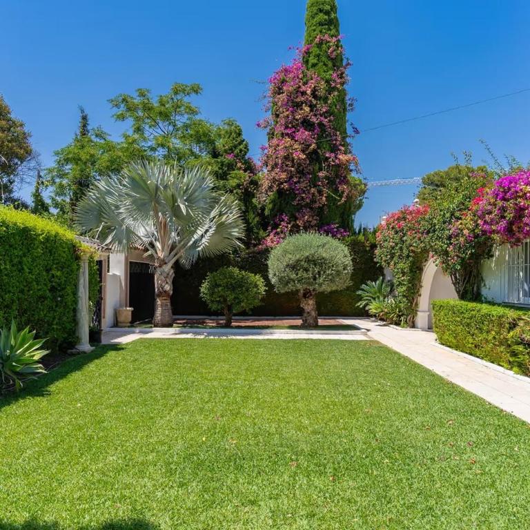Beautiful Villa La Caracola heated pool Puerto Banus Marbella - Villa - 26