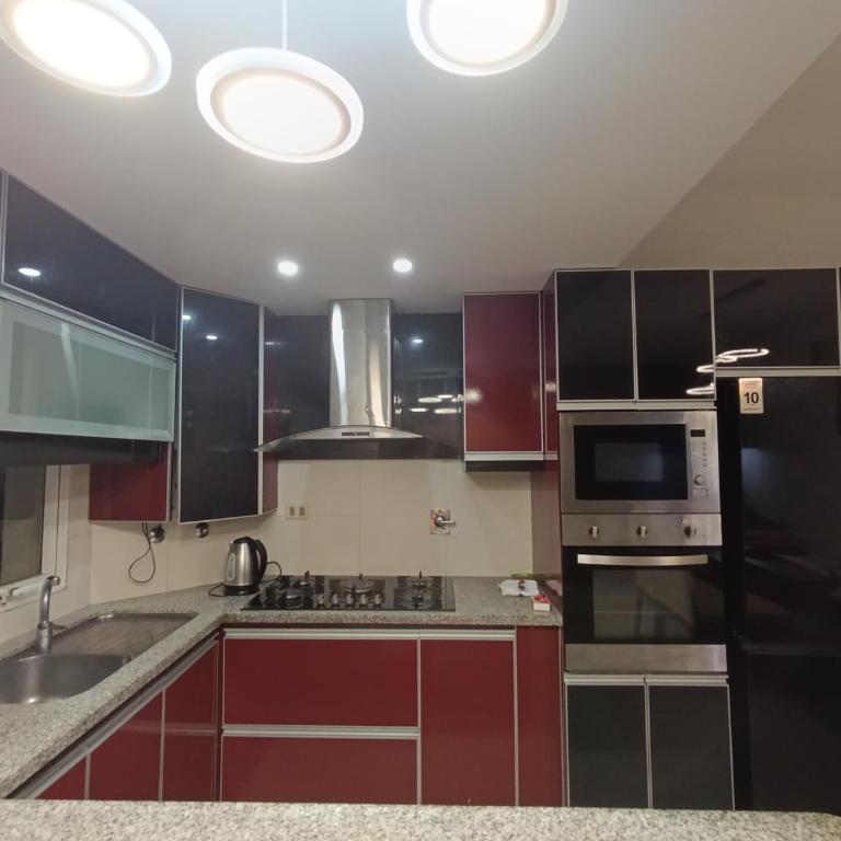 Hermoso Apartamento de 2 habitaciones en Avenida Bush - Apartamento de 2 dormitorios - 34