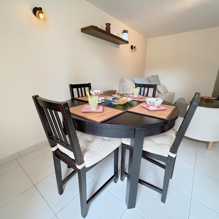 À 2 pas de la plage, Parking privé et gratuit - Appartement 1 Chambre - 9