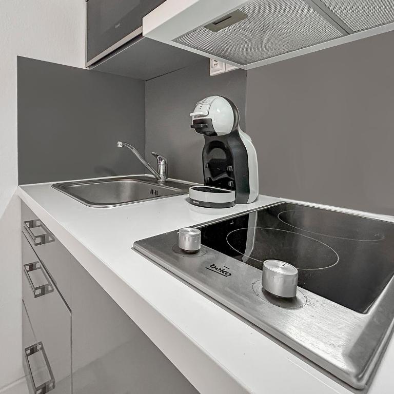 Charmant studio avec parking et balcon privé - Studio avec Balcon - 16