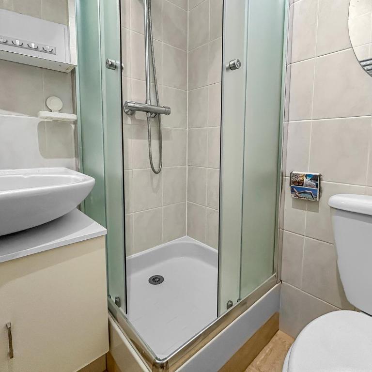Charmant studio avec parking et balcon privé - Studio avec Balcon - 17