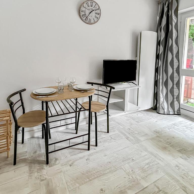 Charmant studio avec parking et balcon privé - Studio avec Balcon - 12