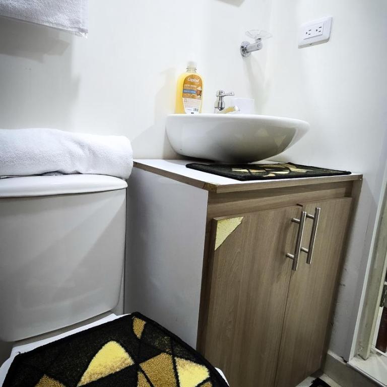 Fly & Stay Bogota APT 1 - One-Bedroom Apartment - 3