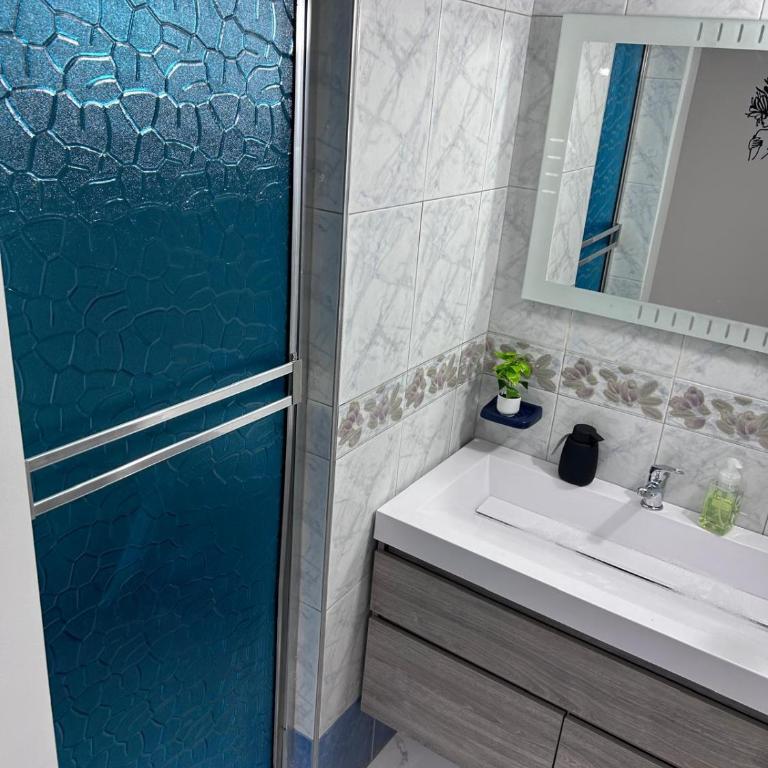 Apartamento Tranquilo Cerca al Aeropuerto El Dorado - Apartamento de 2 dormitorios - 17