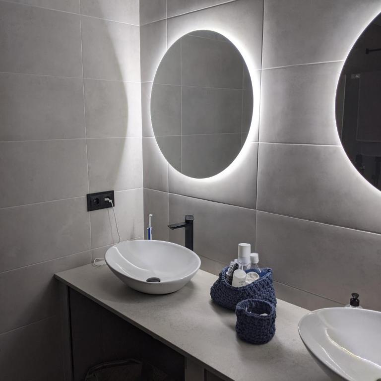Completely renovated large apt, amazing sea views - Apartamento de 3 dormitorios con vistas al océano - 10