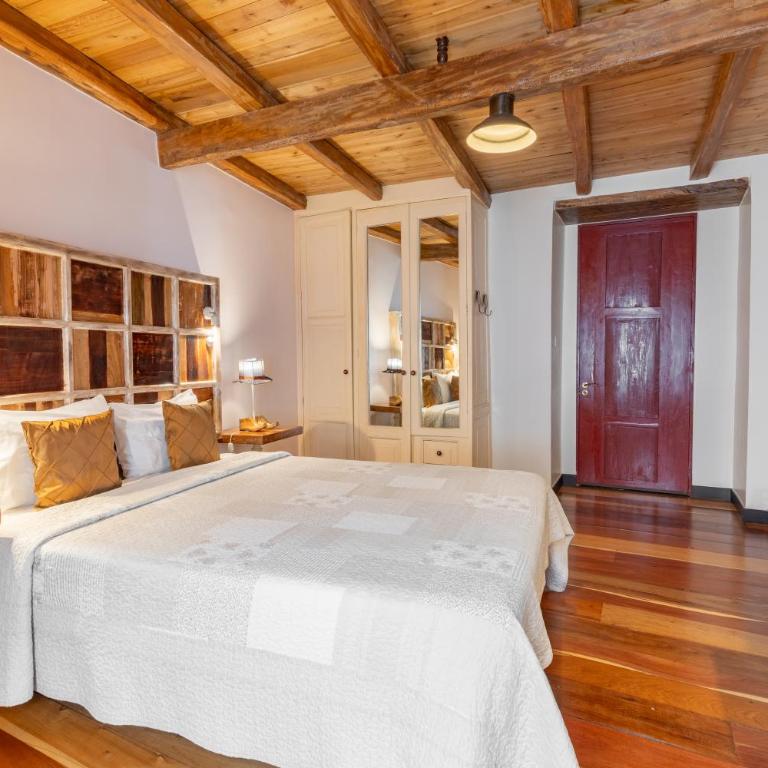 Old Town Quito Suites, Heritage Boutique Hotel, Where Every Detail Tells a Story - Apartamento de 2 dormitorios - 14