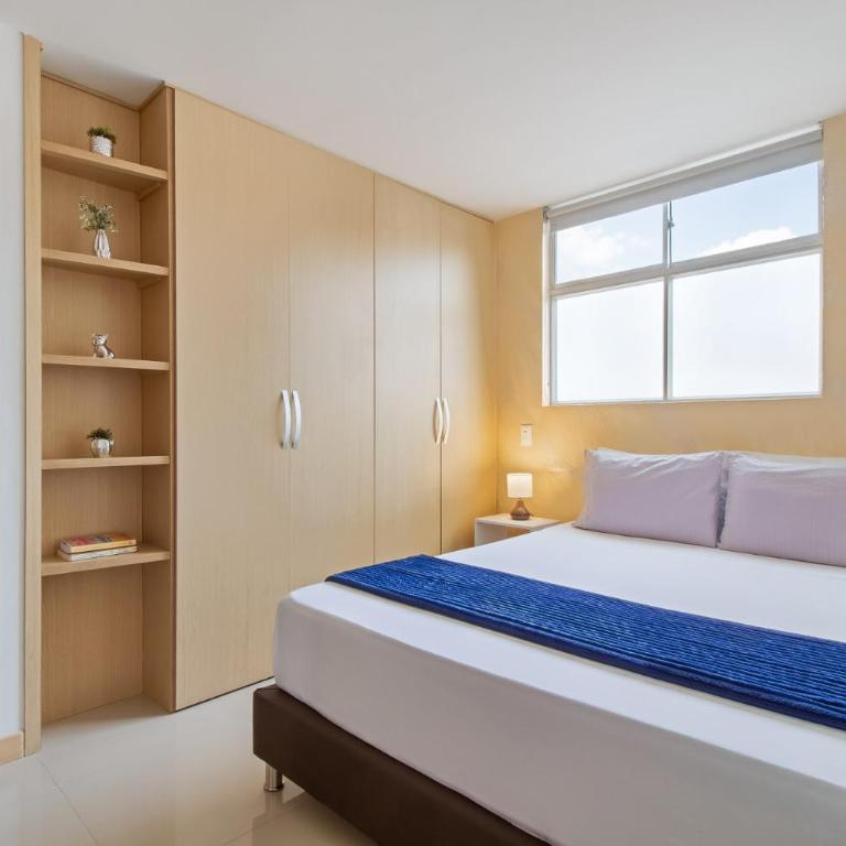 Villa Laura apartamentos exclusivos con ascensor privado en Laureles - Apartamento Premium de 3 dormitorios con balcón - 20