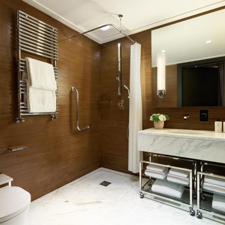 Nobu Hotel Roma - Camera Queen con Accesso Disabili - 2