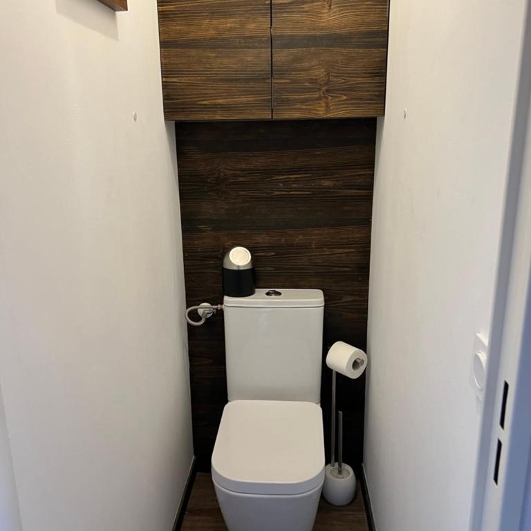 Pour 4 personnes, exceptionnel, au calme, vue époustouflante, terrasse, Tout pédestre à 10m du funiculaire, jacuzzi balnéothérapie - Appartement - 10