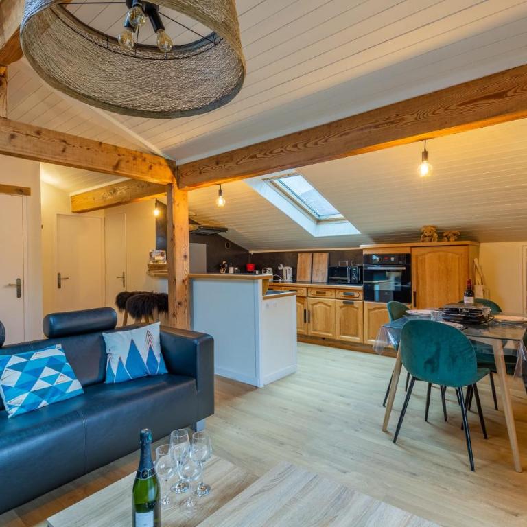 Cozy apartment in the village center - Appartement - 5