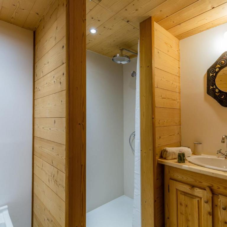 Charming family chalet with views of the Aravis - Chalet - 9