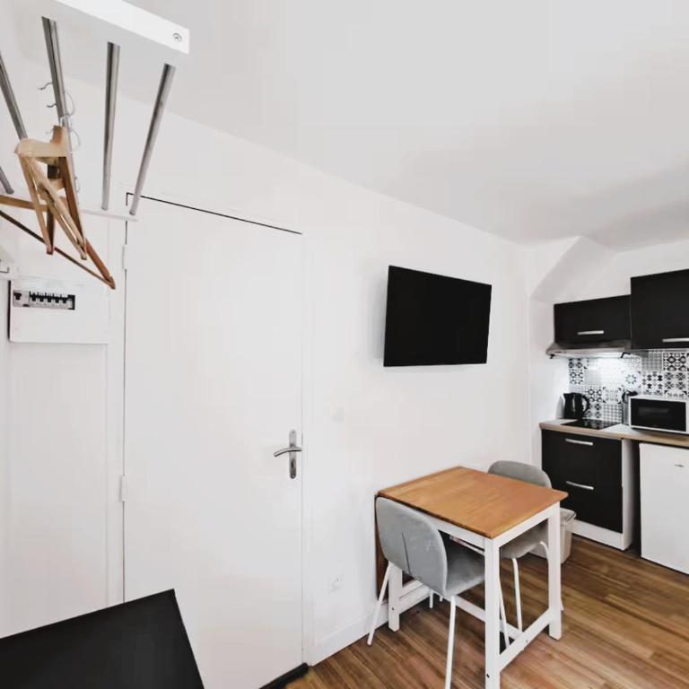 Naples - 2P - Studio douillet - Hyper centre - One-Bedroom Apartment - 7