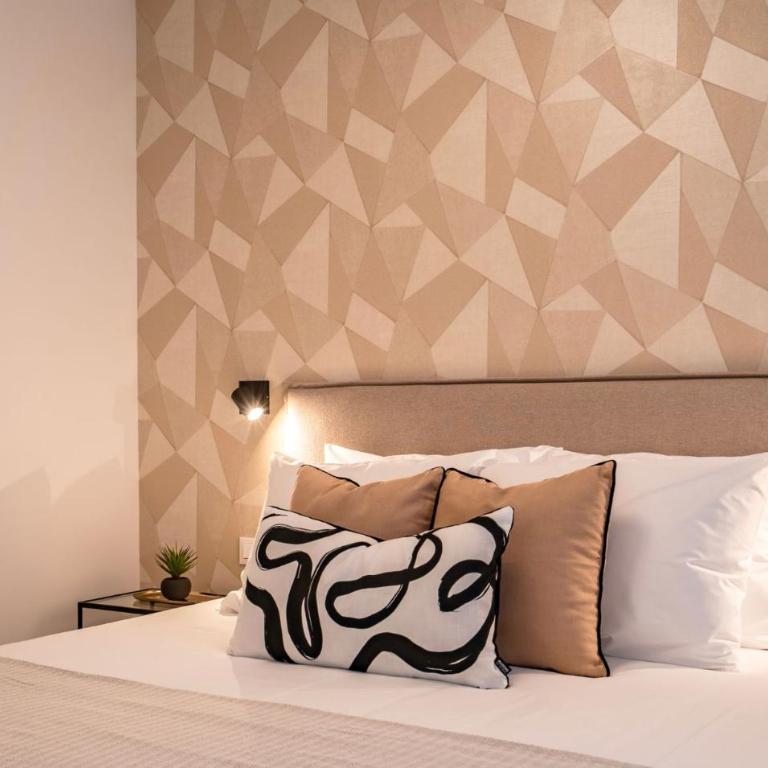 Contemporary 3-Bedroom Apartment in Oasis 325 - Apartamento - 19