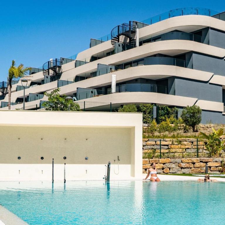 Contemporary 3-Bedroom Apartment in Oasis 325 - Apartamento - 29