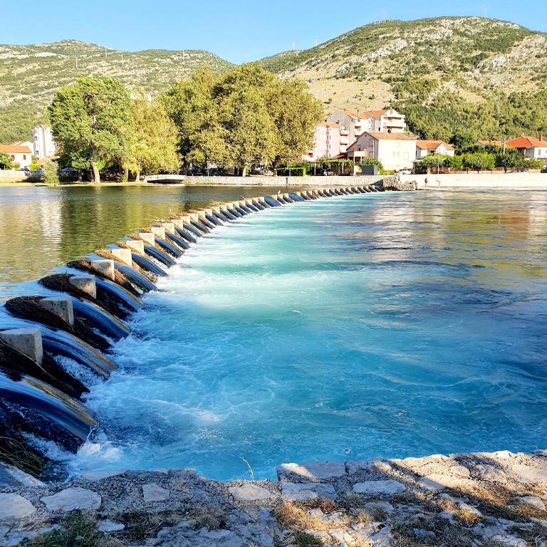 Apartman Trebinje sa parkingom - One-Bedroom Apartment - 10