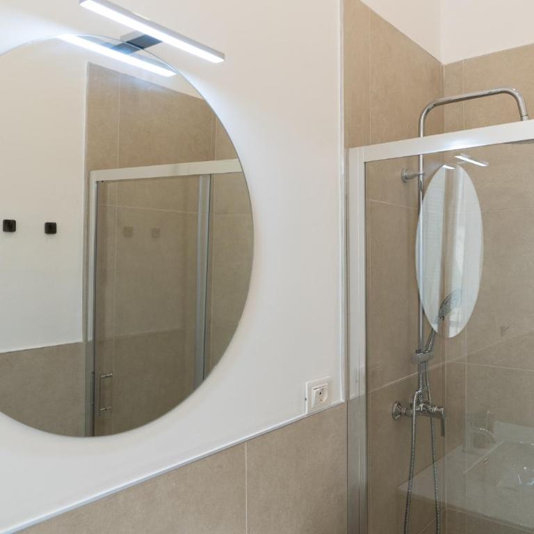 ROSA HOMES Urban Living - Porto Antico, Acquario, ascensore, wi-fi veloce - Studio Apartment with Harbor View - 16