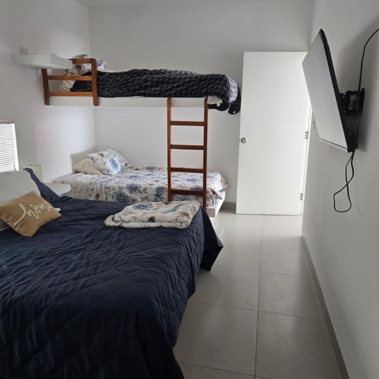 Casa La Pampa - Four-Bedroom House - 11
