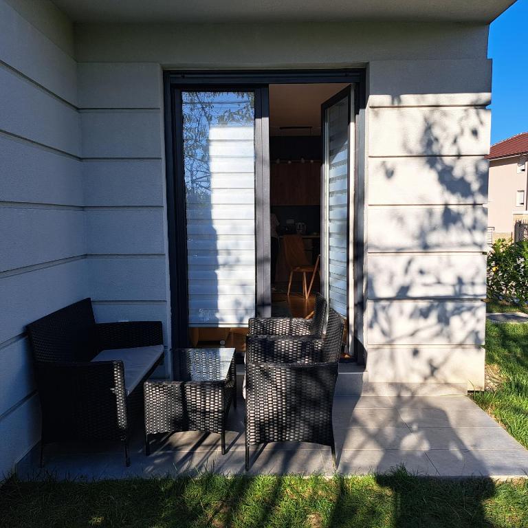 Ljubičica deluxe 2, sa dvorištem i parkingom - One-Bedroom Apartment - 33