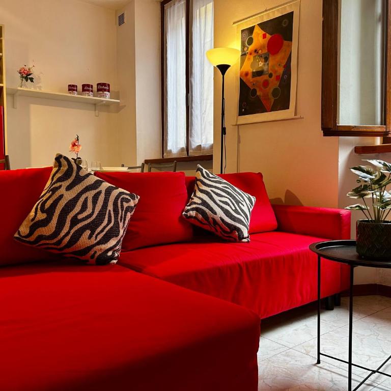 Red Oasis In Center Of Udine - Appartamento con 1 Camera da Letto - 4