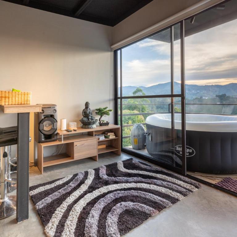 Roots Eco House - Suite con vistas a la montaña - 16
