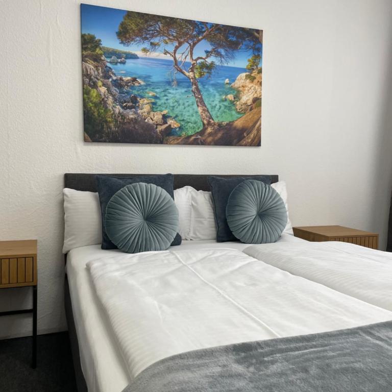 Hossi-Rathaus - Standard Double Room - 2