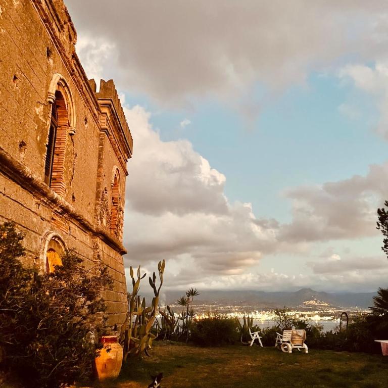 Antica Torre vista mare Capo Milazzo - Two-Bedroom Villa - 8