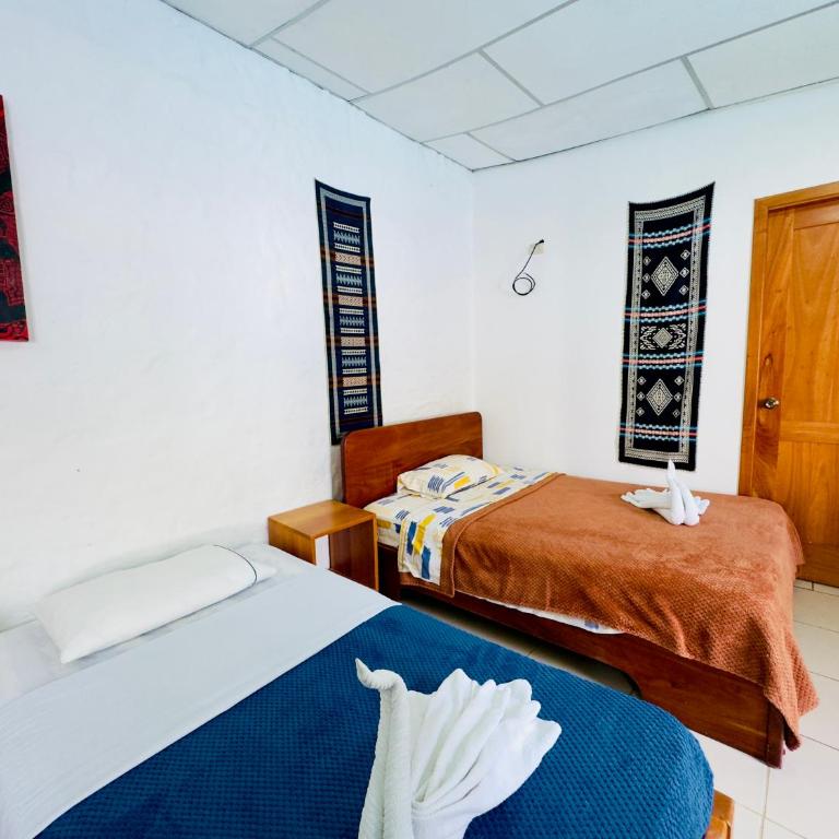 La Perla de Galapagos Backpacker hotel - Habitación Doble - 2 camas - 10