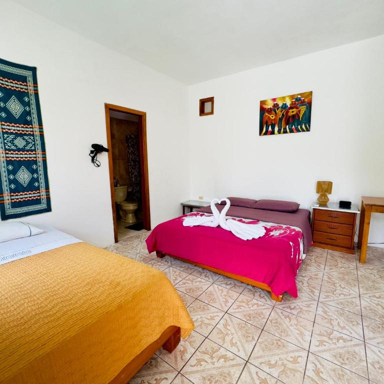 La Perla de Galapagos Backpacker hotel - Habitación Doble - 2 camas - 9