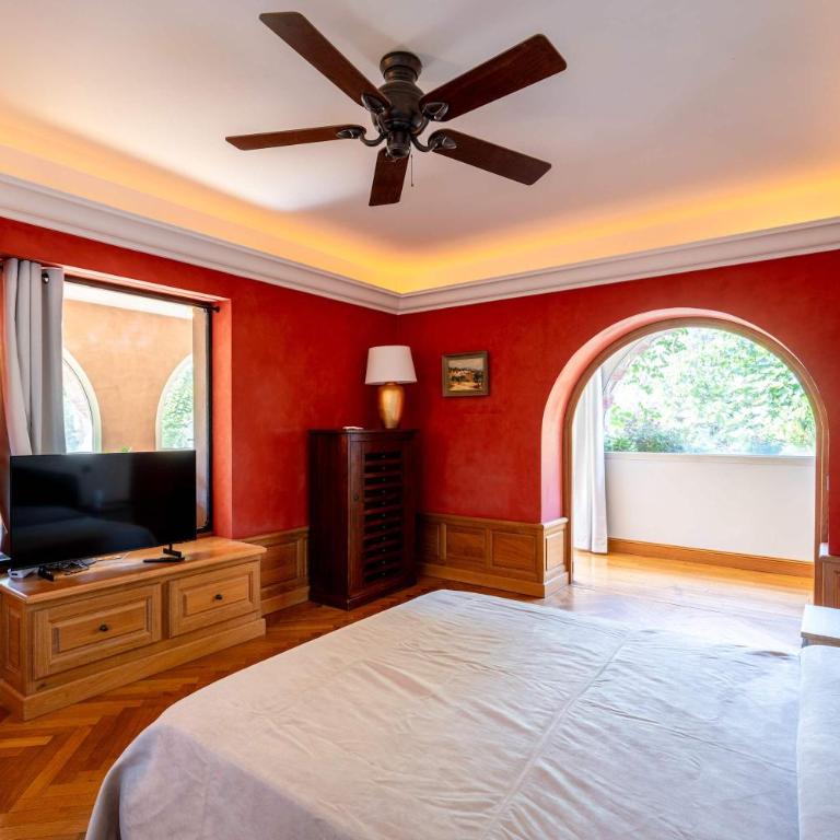 Maison de Charme au Cœur d'un Écrin de Verdure - Villa - 8