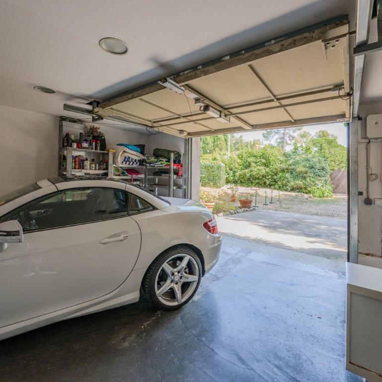Maison de Charme au Cœur d'un Écrin de Verdure - Villa - 19