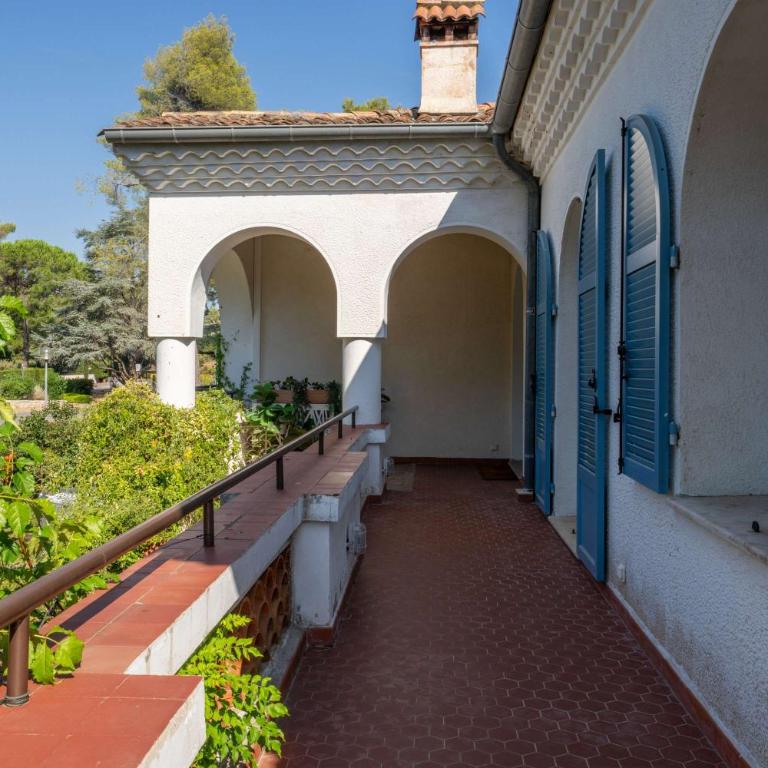 Maison de Charme au Cœur d'un Écrin de Verdure - Villa - 24